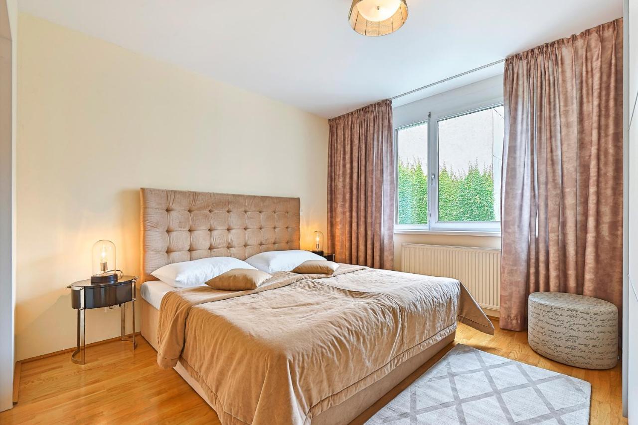 Peaceful Belvedere Apartment in Safe, Quiet&Central Location Wien Exterior foto
