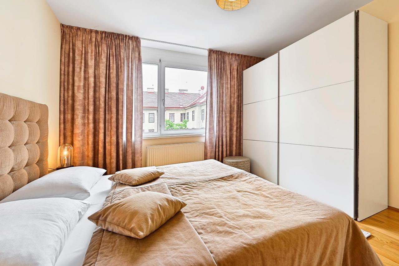 Peaceful Belvedere Apartment in Safe, Quiet&Central Location Wien Exterior foto
