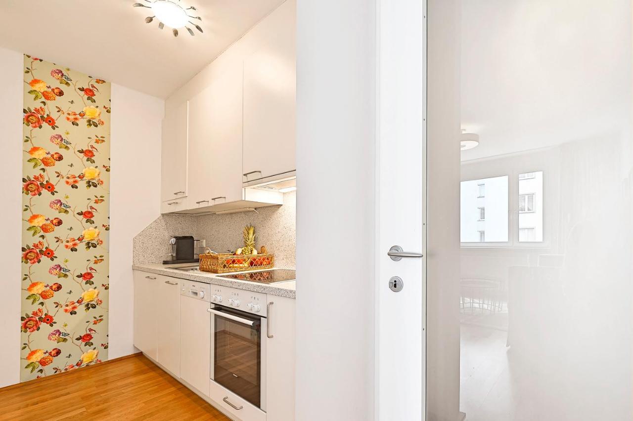 Peaceful Belvedere Apartment in Safe, Quiet&Central Location Wien Exterior foto