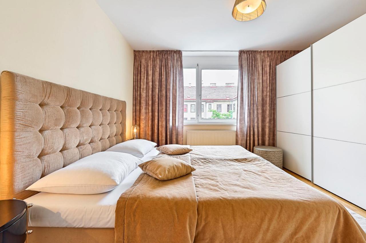Peaceful Belvedere Apartment in Safe, Quiet&Central Location Wien Exterior foto